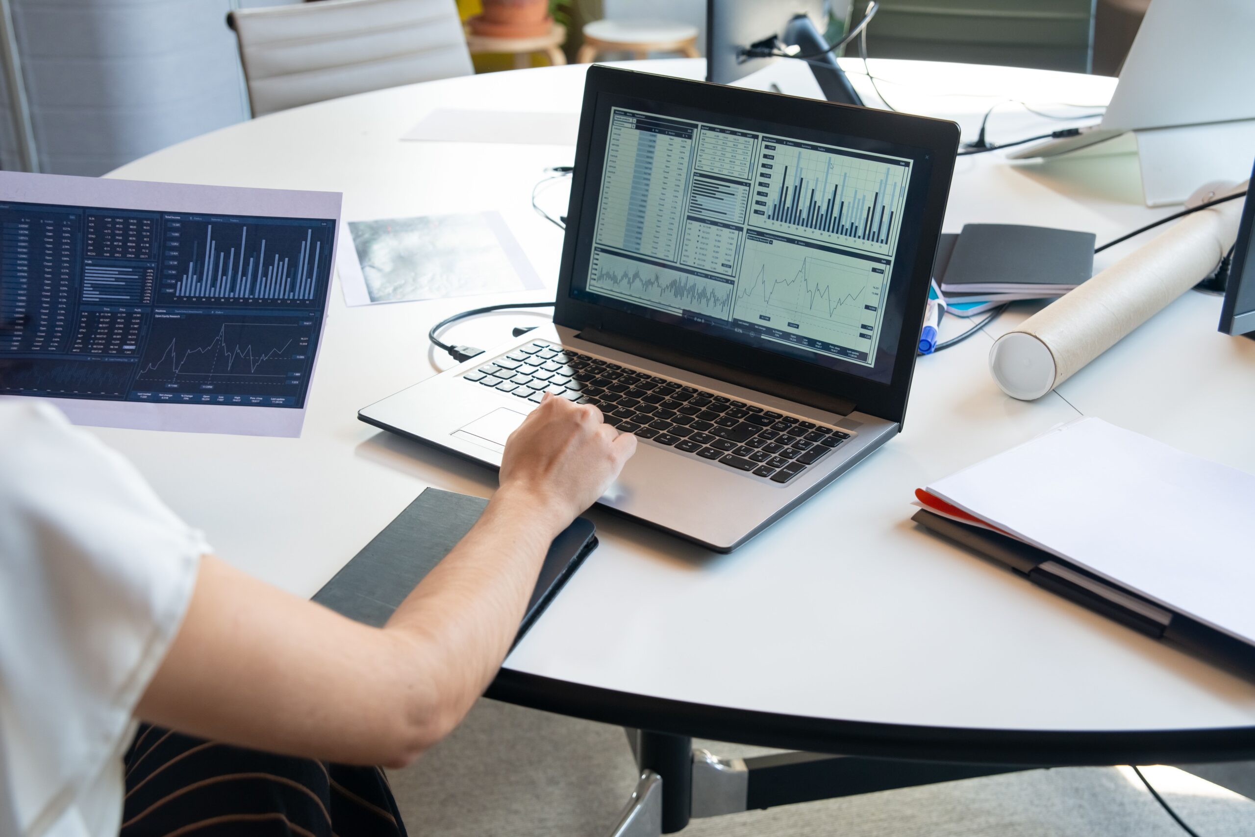 Best SaaS reviews and software tools for businesses